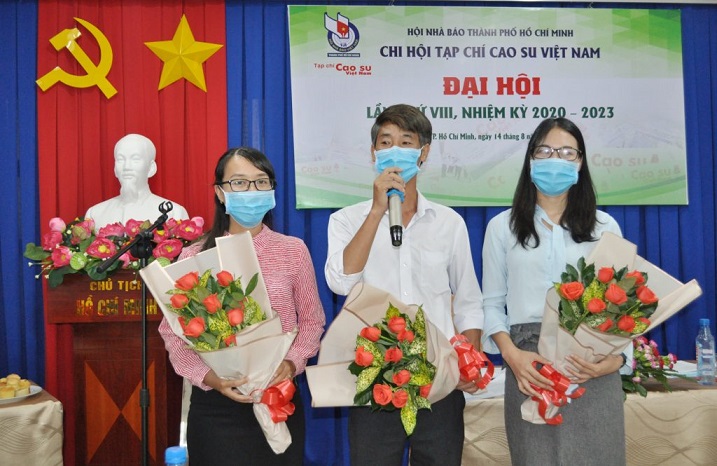 Chi hội Nhà báo Tạp chí góp phần giúp đơn vị hoàn thành tốt nhiệm vụ
